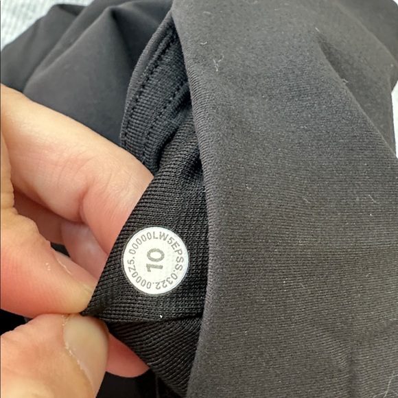 Wunder Train High-Rise Tight with Pockets 25" 10 - Picture 9 of 10